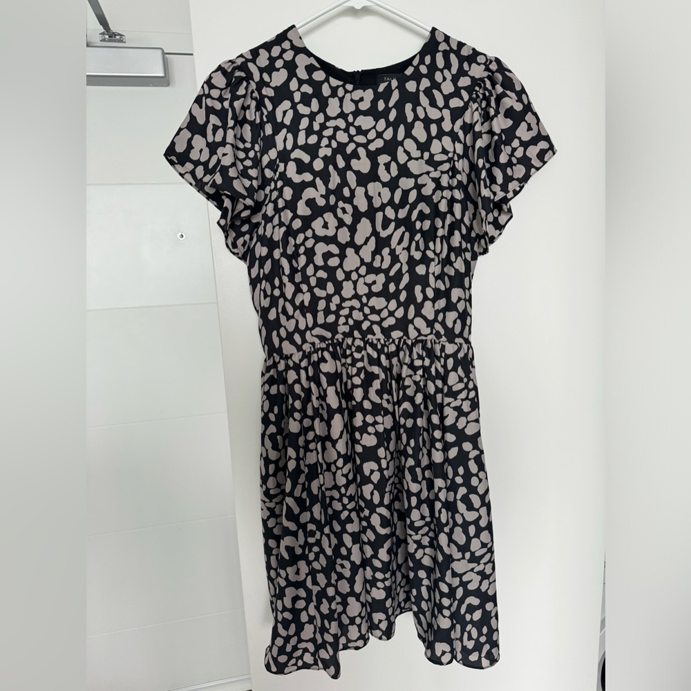 Aritzia - flare sleeve dress